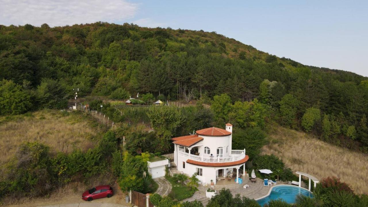 Villa Sky Music Obzor Bagian luar foto