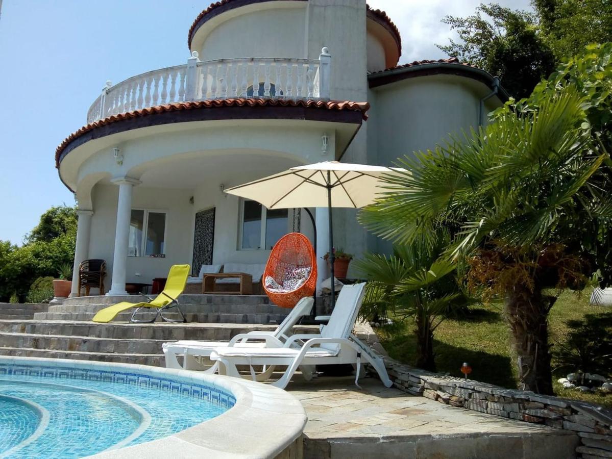 Villa Sky Music Obzor Bagian luar foto