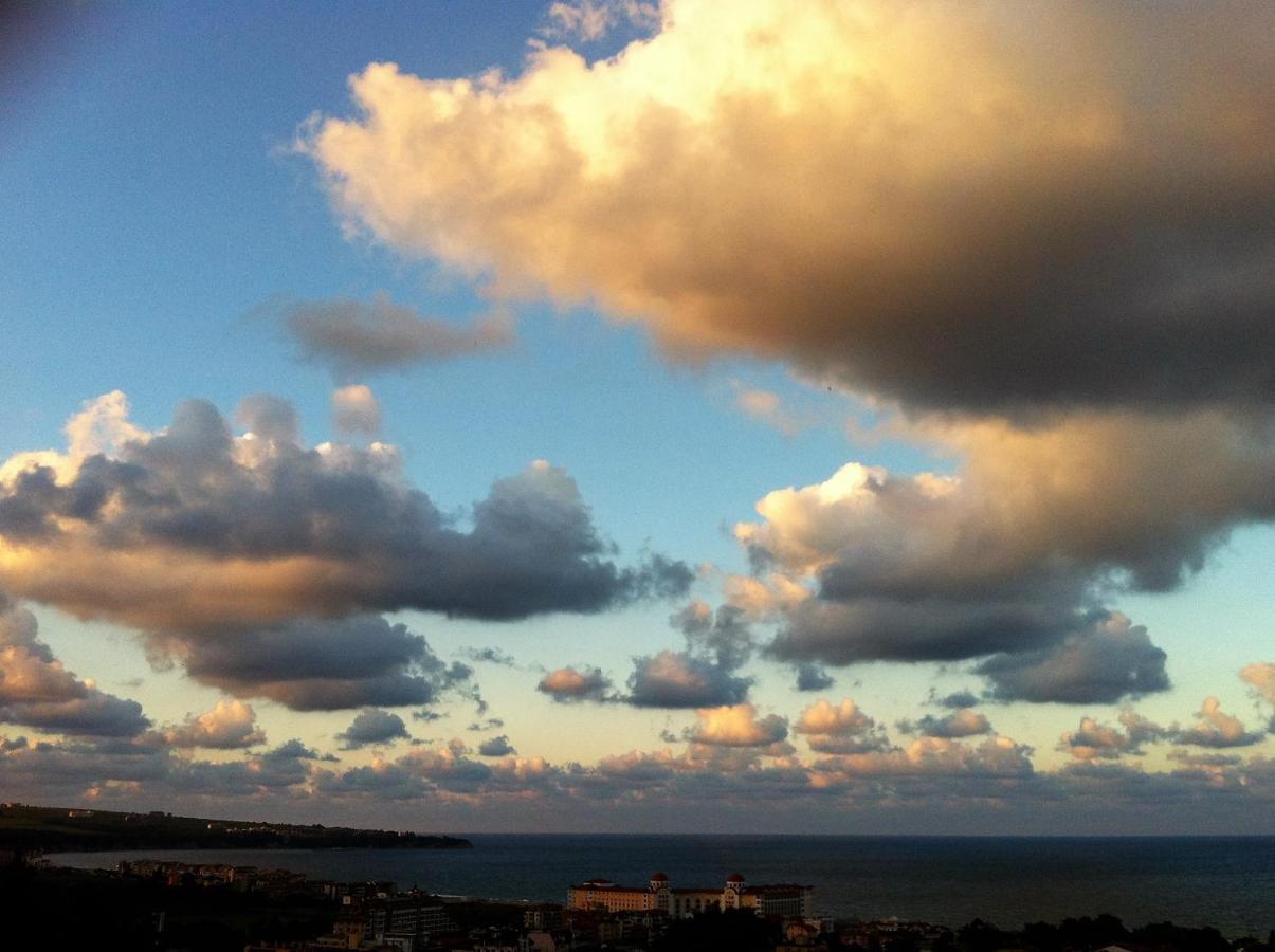 Villa Sky Music Obzor Bagian luar foto